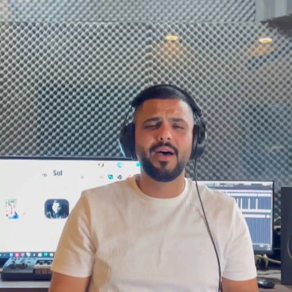 دار الزمان وعنيك بكت