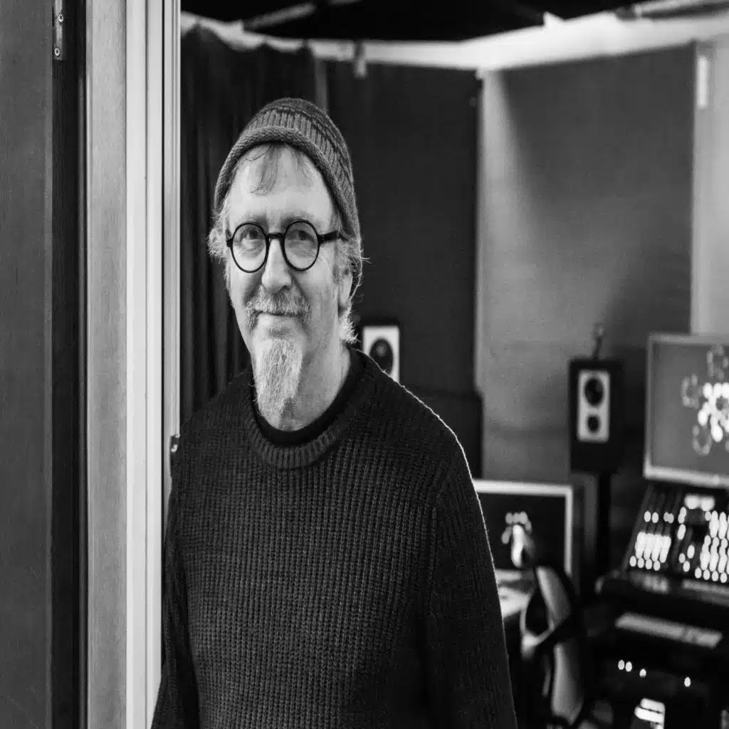 Music a 'great refuge' for Midnight Oil's Jim Moginie