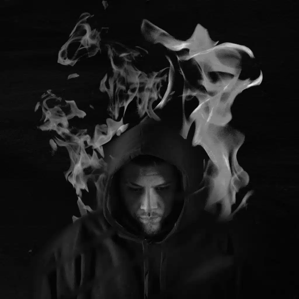 01 FUEGO (feat. Snail Lake)