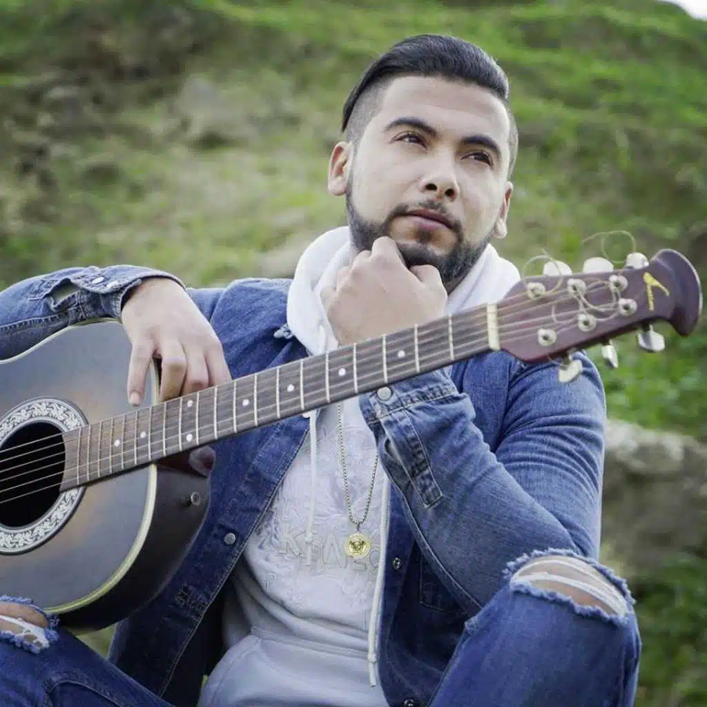 قاع رجال لي كاين