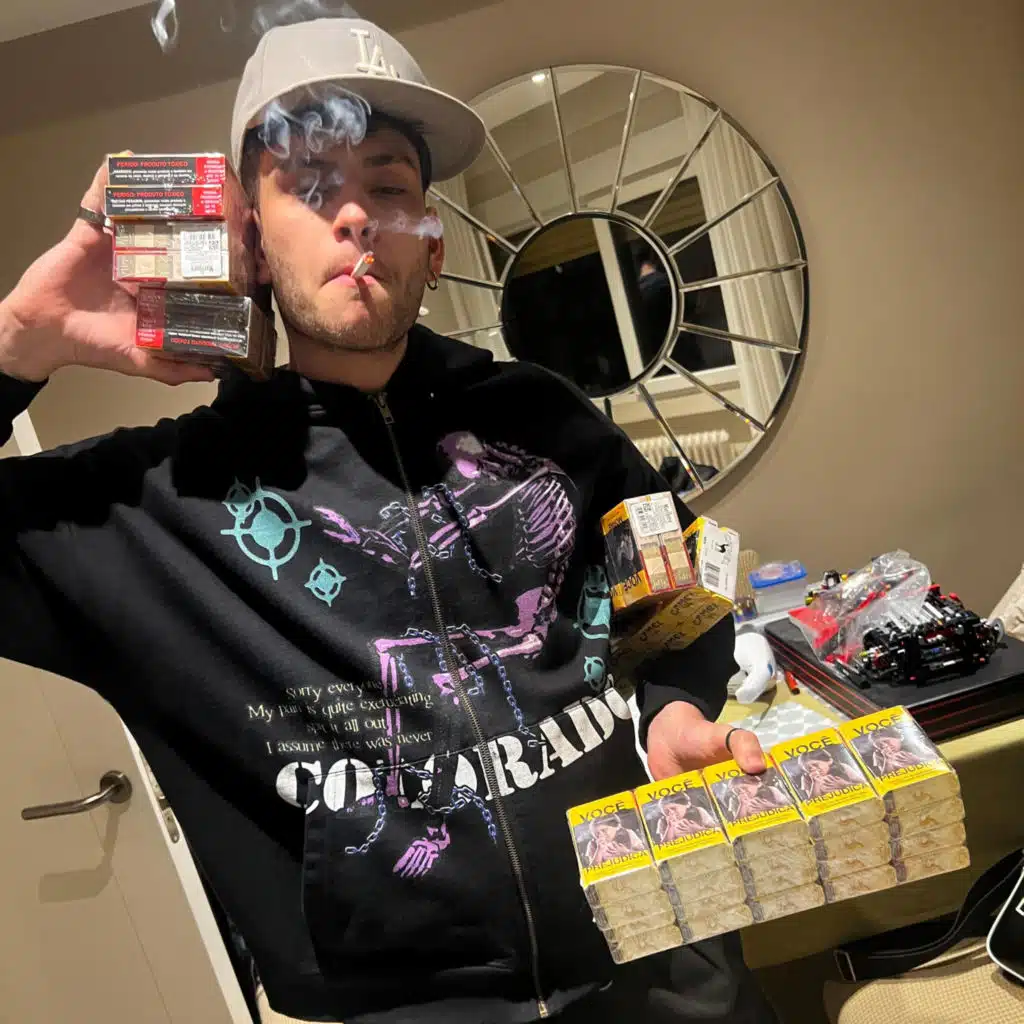 Sexo & Gramos (feat. Tiposcuro & ChegoBeatz)