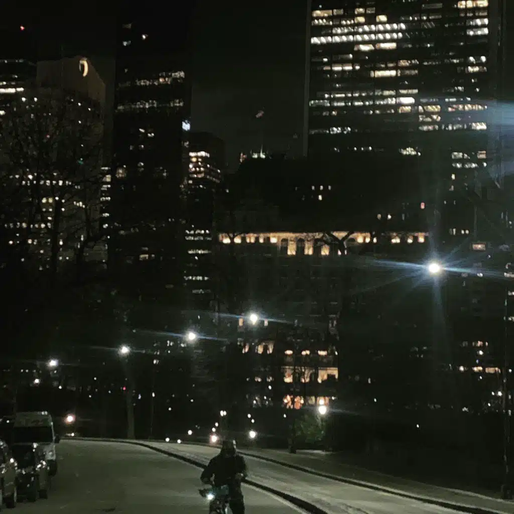 Flows (feat. Jody Rose)