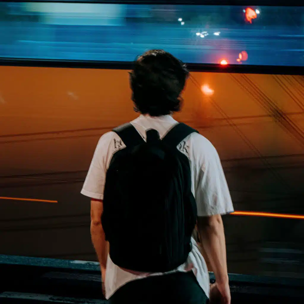 Caçador de Deus (feat. Sew Melo)