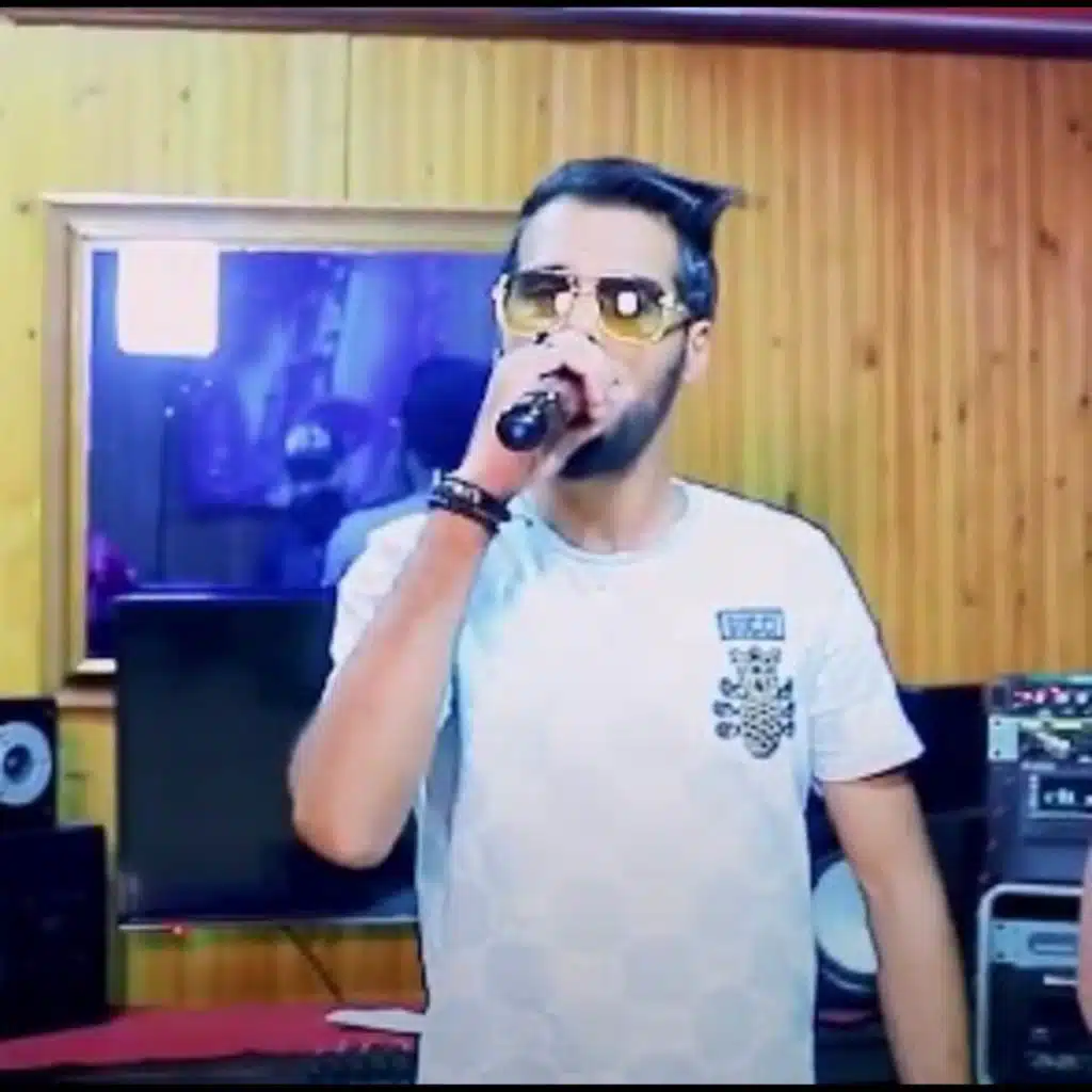 Ki Nchouf Ma Nhot Rassi