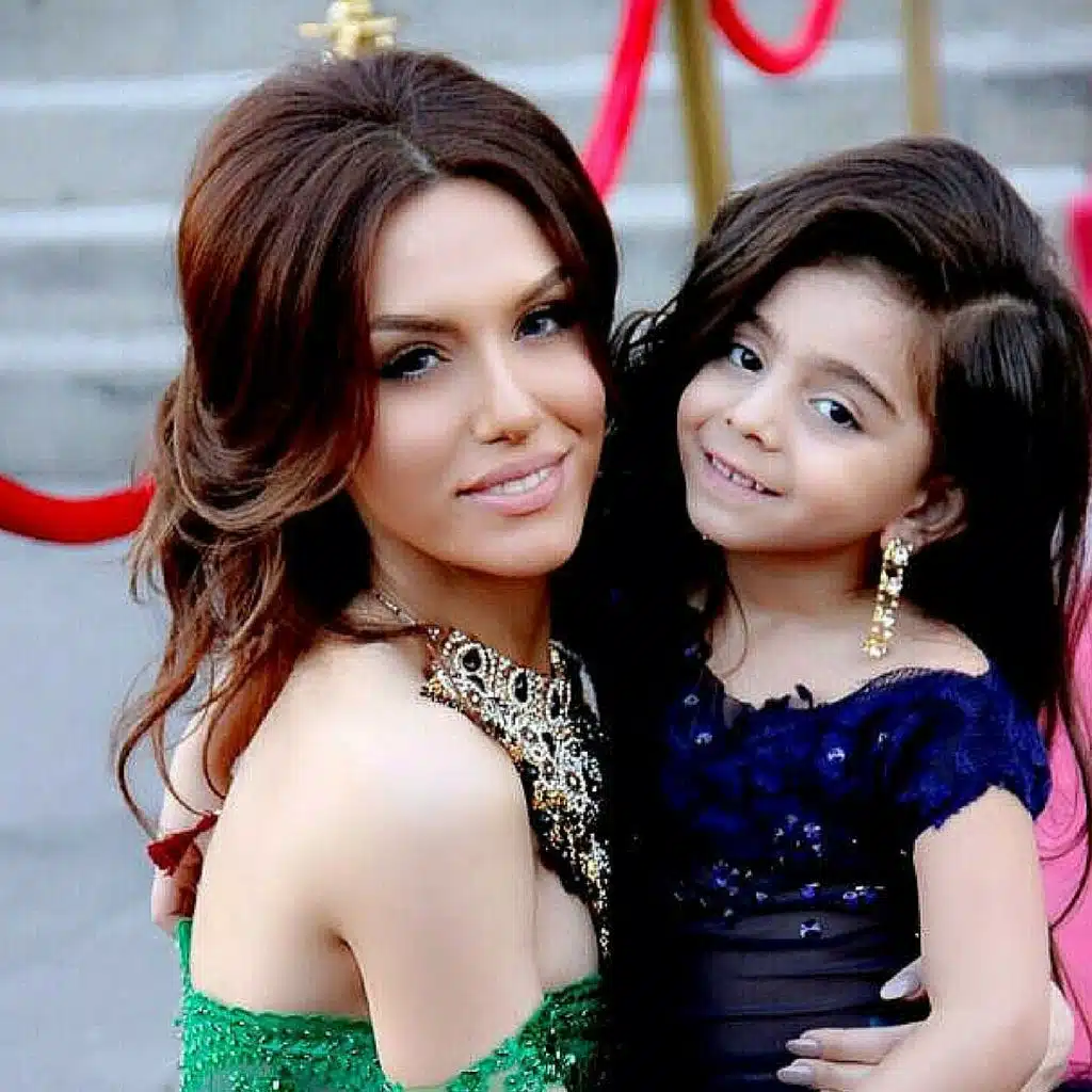 Im Tiknikn Es (ft. Nanul)