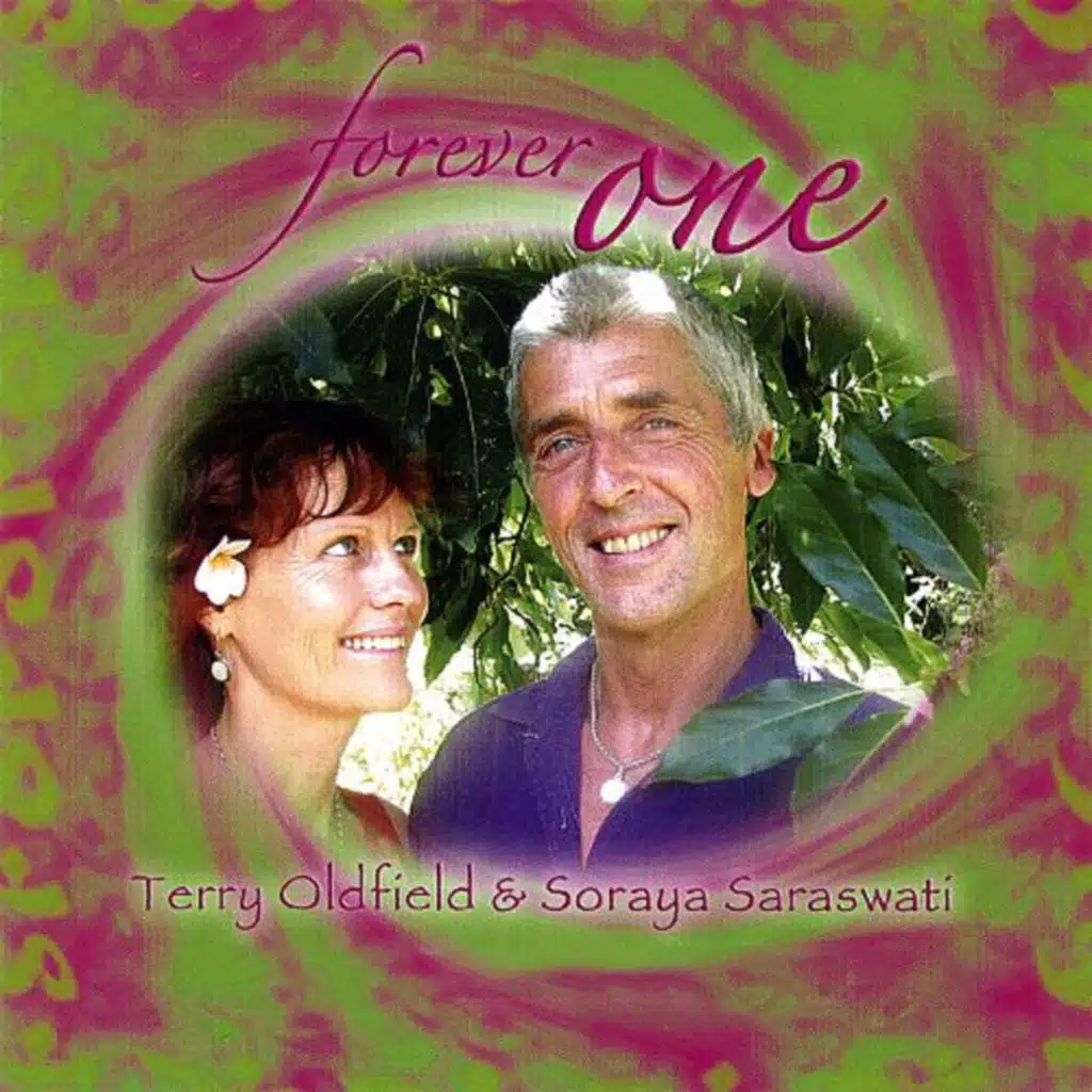 Terry Oldfield & Soraya Saraswati