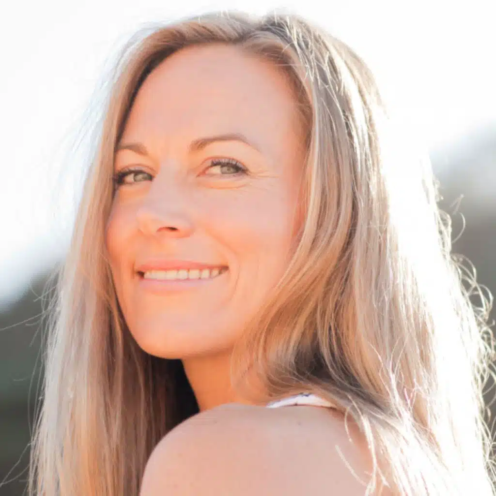 SLP 388: Self Love Replay - Open Hearted Connection with Helen Padarin