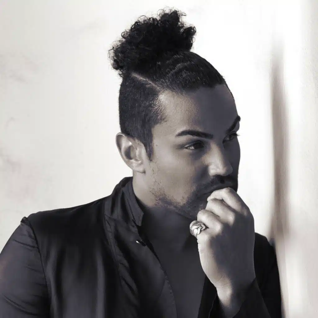 Dream Girl (Acoustic)