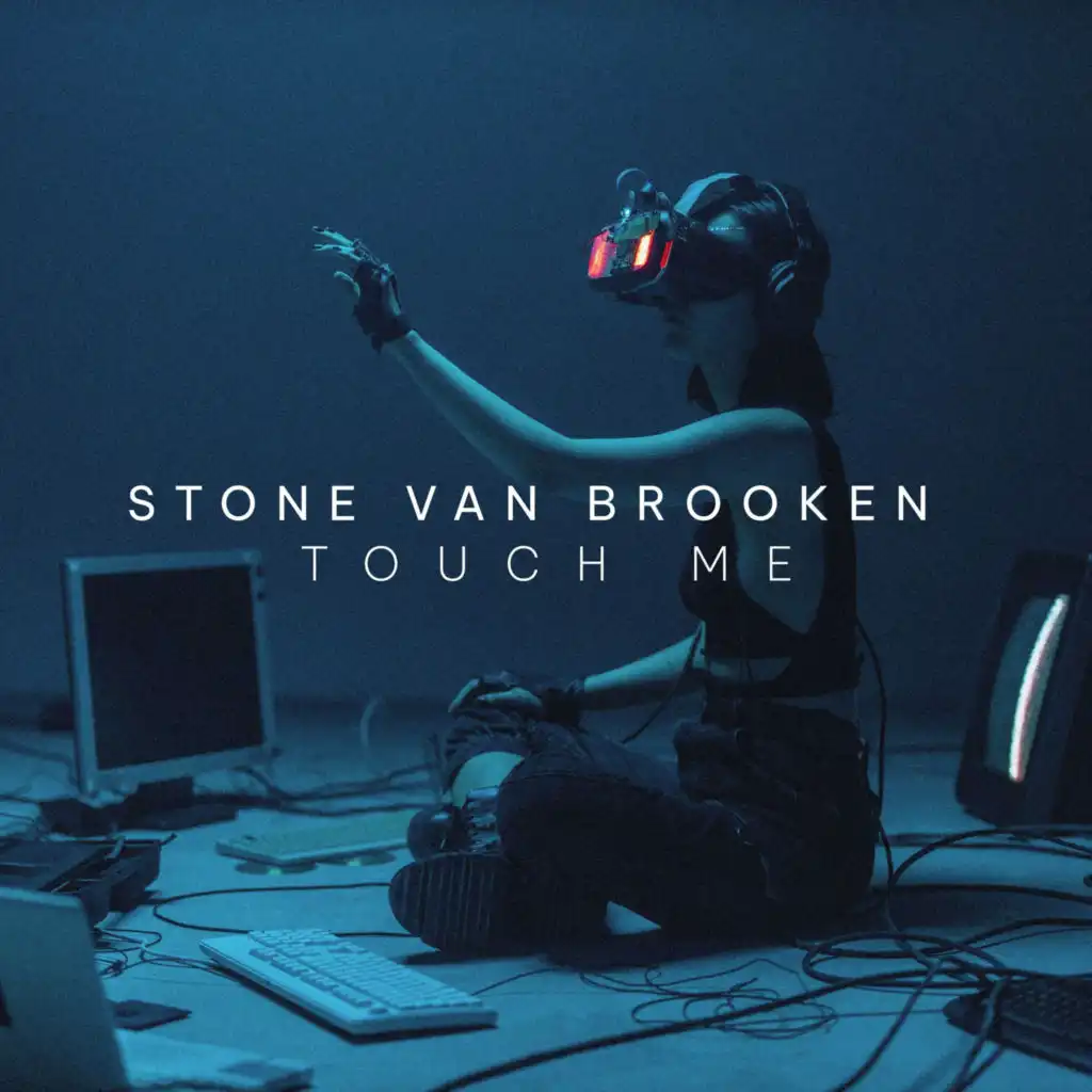 Stone Van Brooken