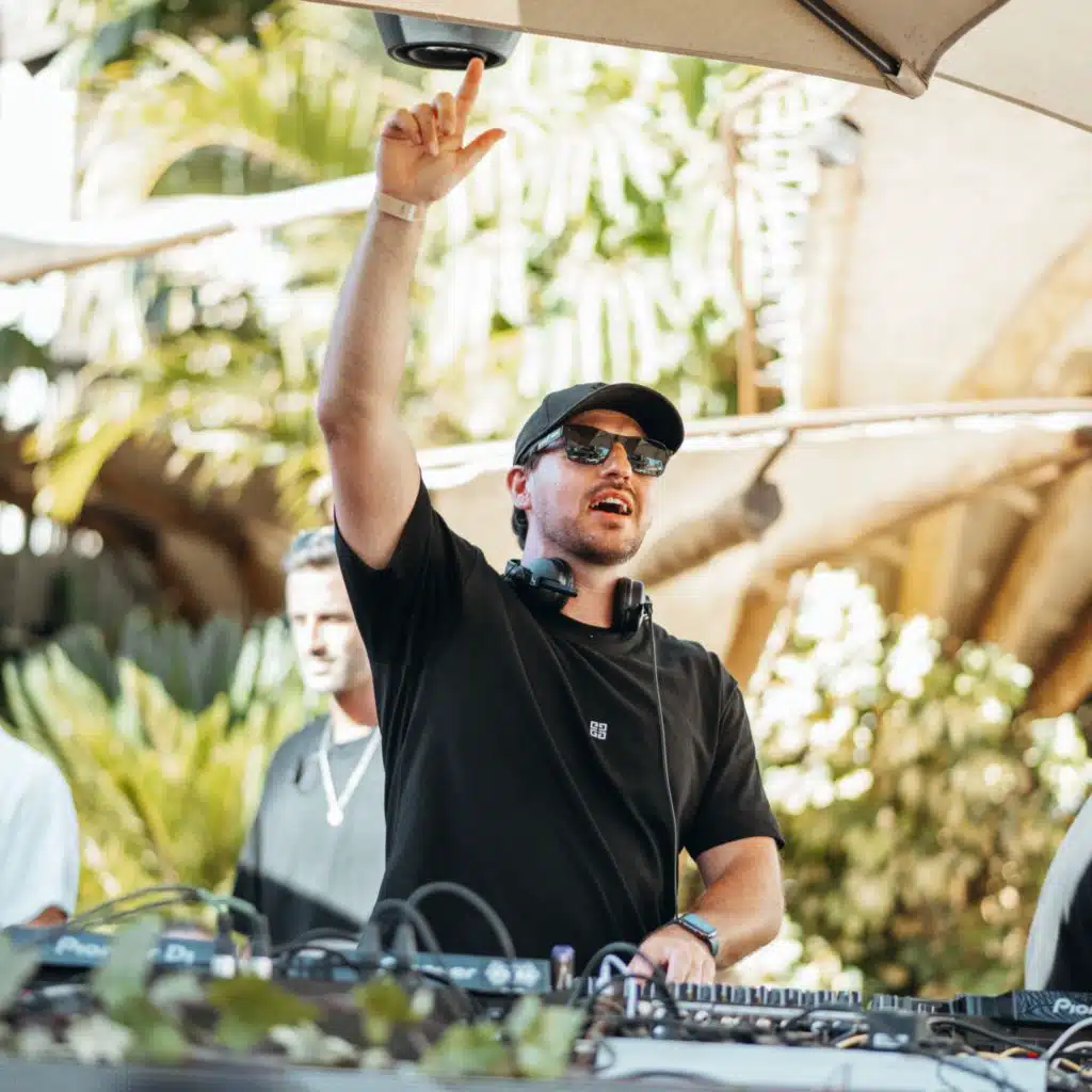 Mick Willow Live From Mogli Marbella w/ Sonny Fodera & LF System - Babylon (12.07.24)