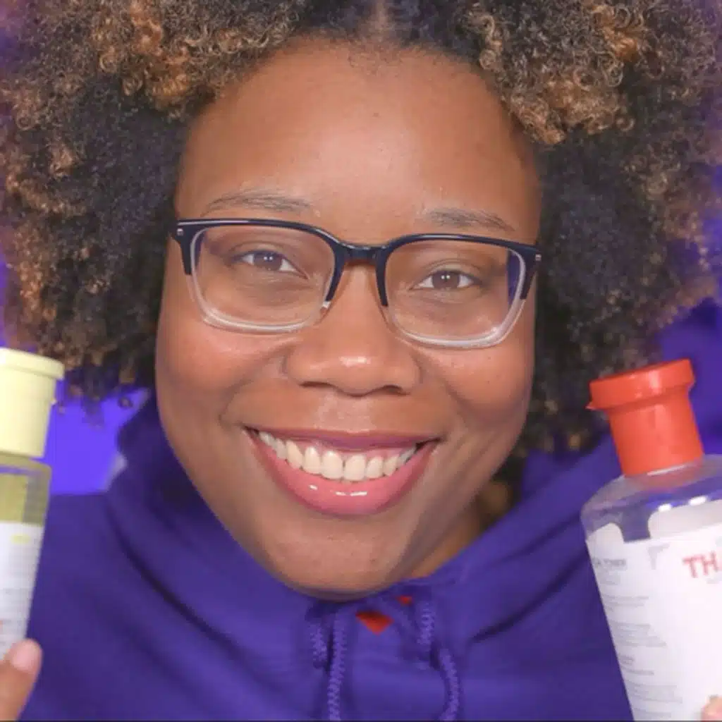 212. ASMR Girl in the Back of the Class Does Your Skincare (Personal Attention and Pampering)