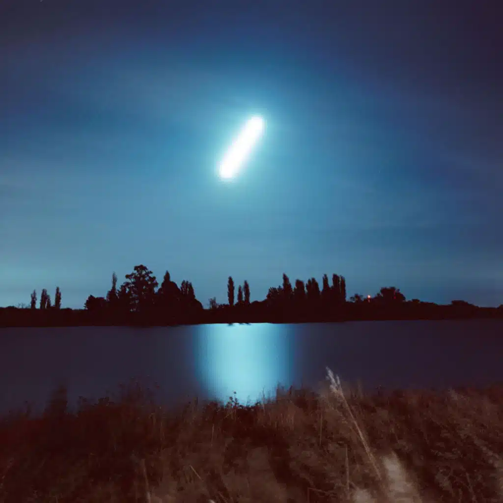 Cyclic Patterns Accelerating