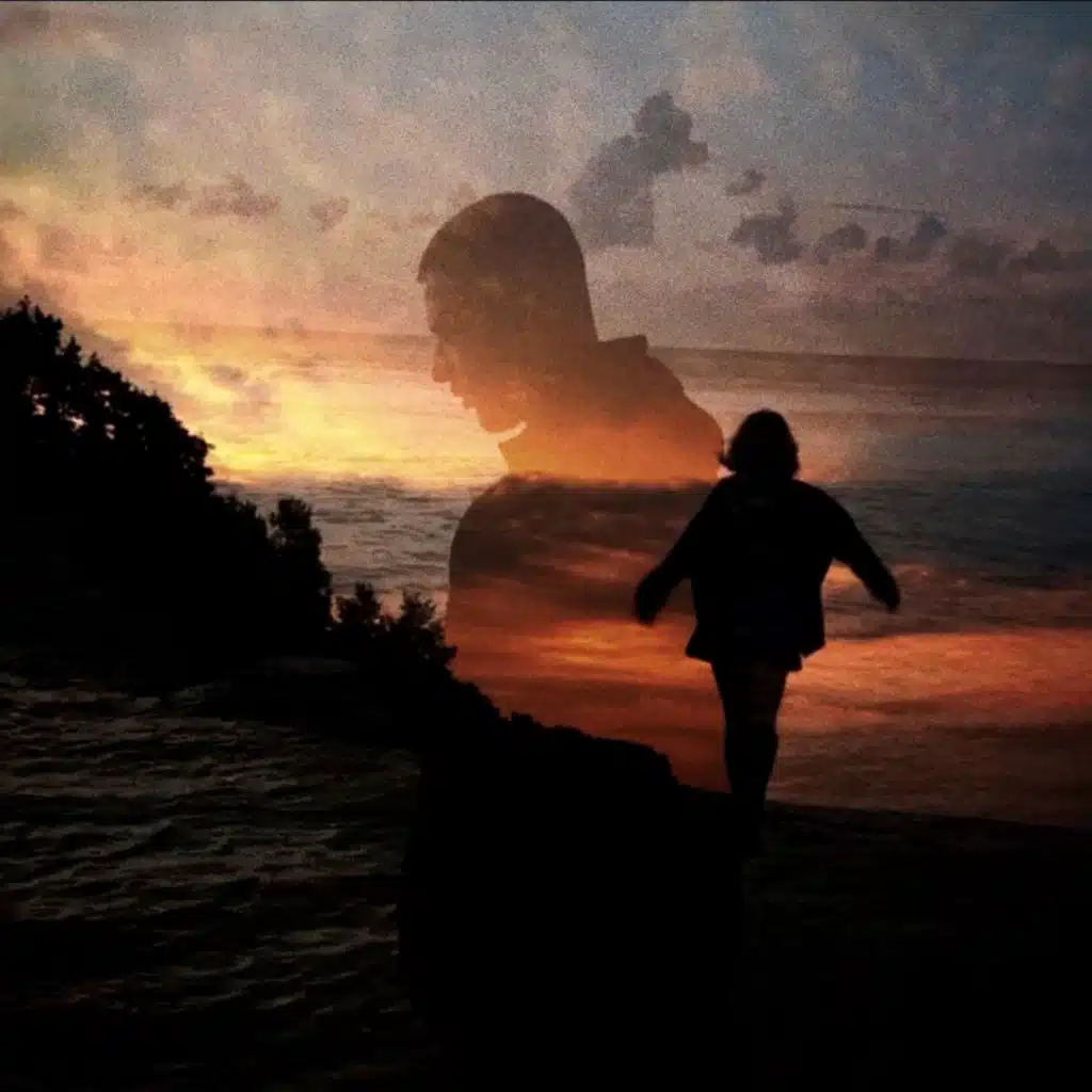 WHITE GALLOWS|Real girl