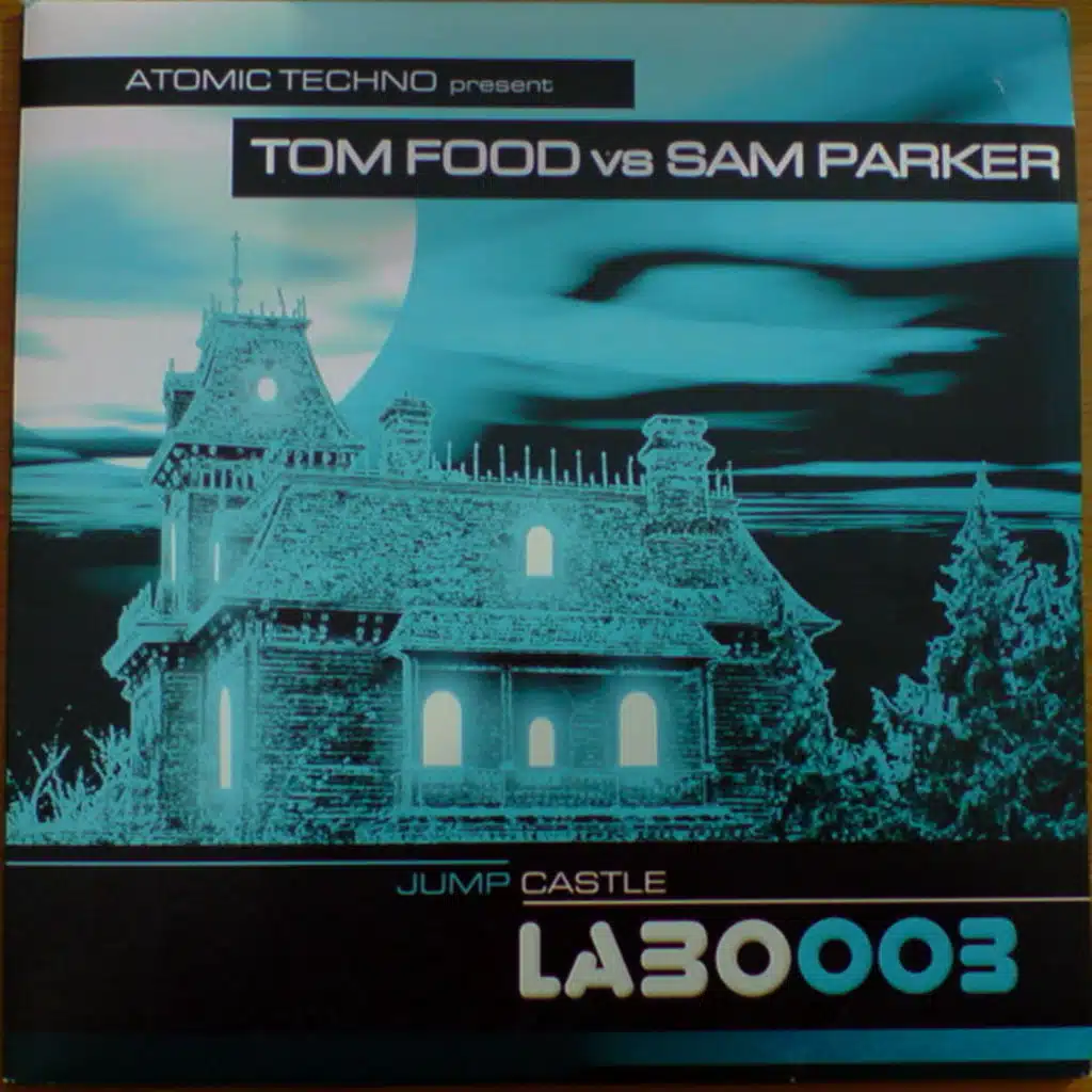 Tom Food vs. Sam Parker - Labo 003 (Jump Castle)
