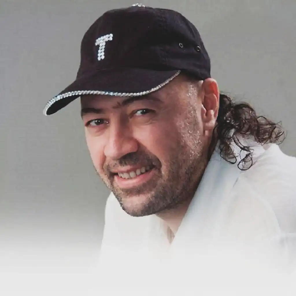 Vakhenum em Kases che (feat. Любовь Успенская)