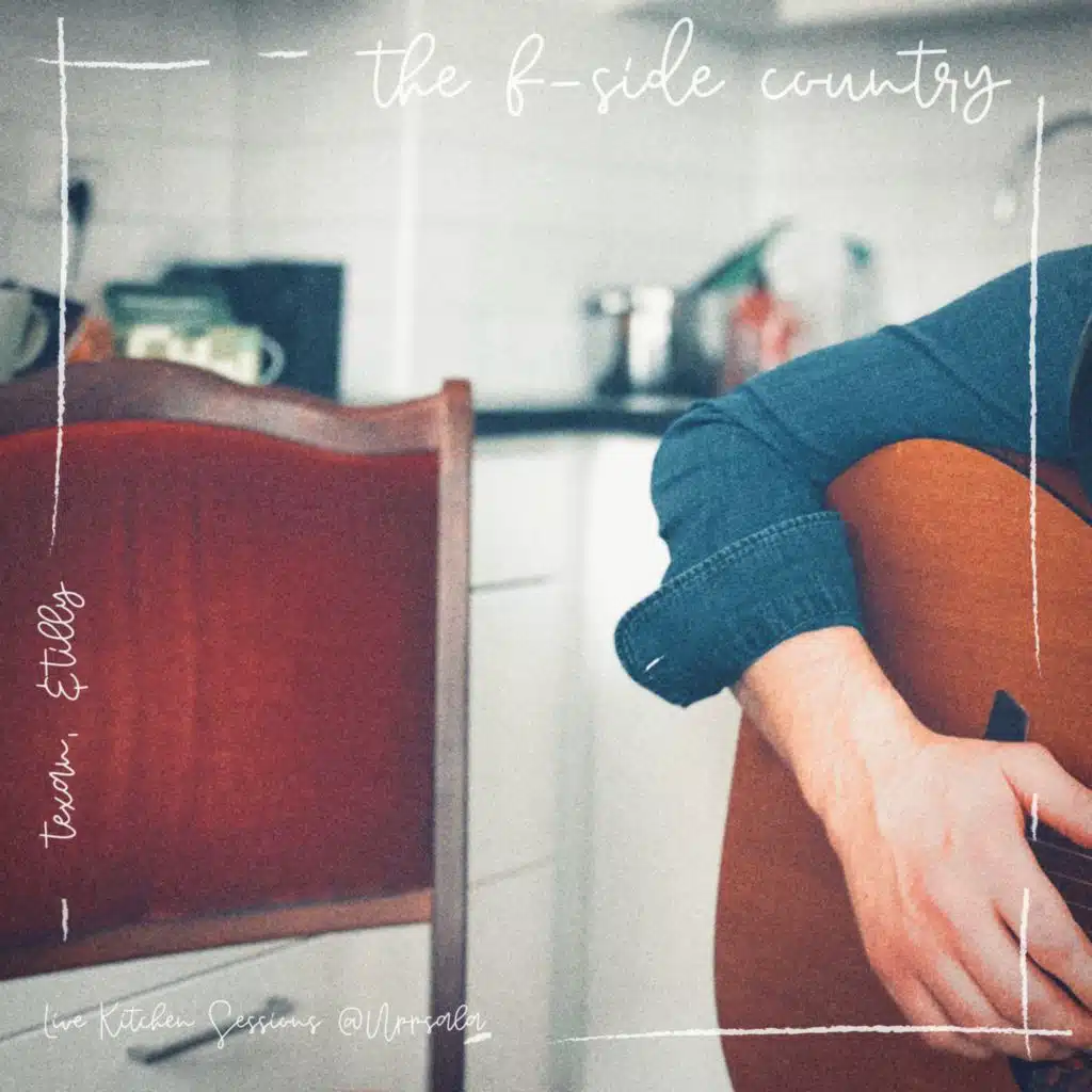 The Day We Had the Moon With Us (Live Kitchen Sessions)