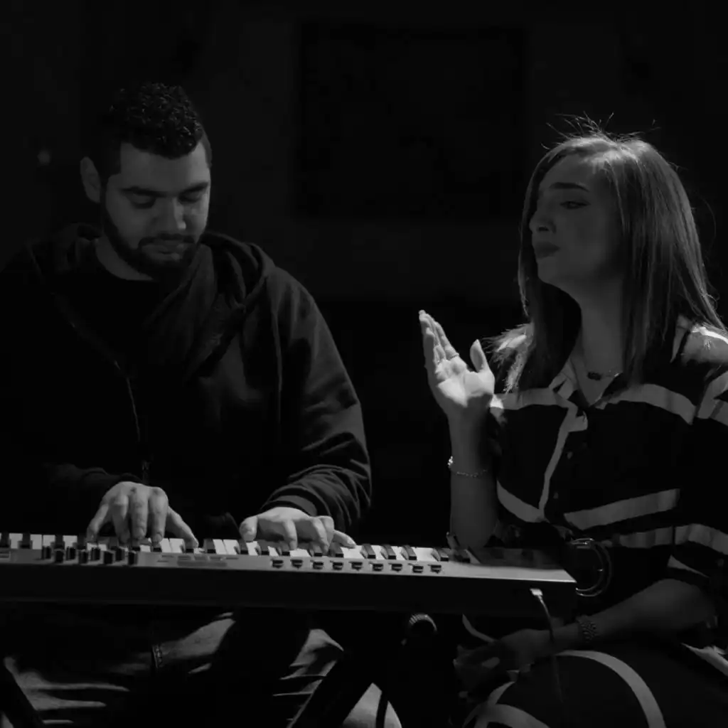 بفكر فيك (feat. Myrna) Cover