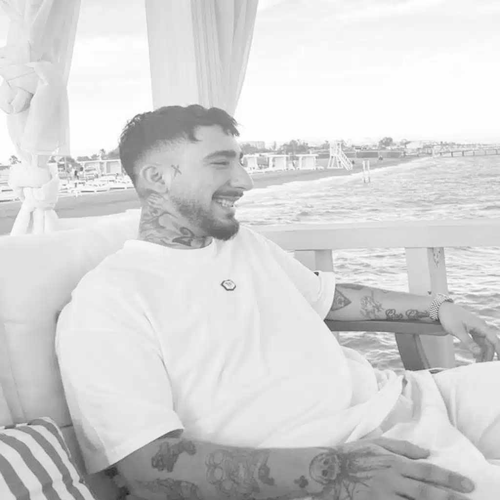 beracapon, egekralin & WOKI INC