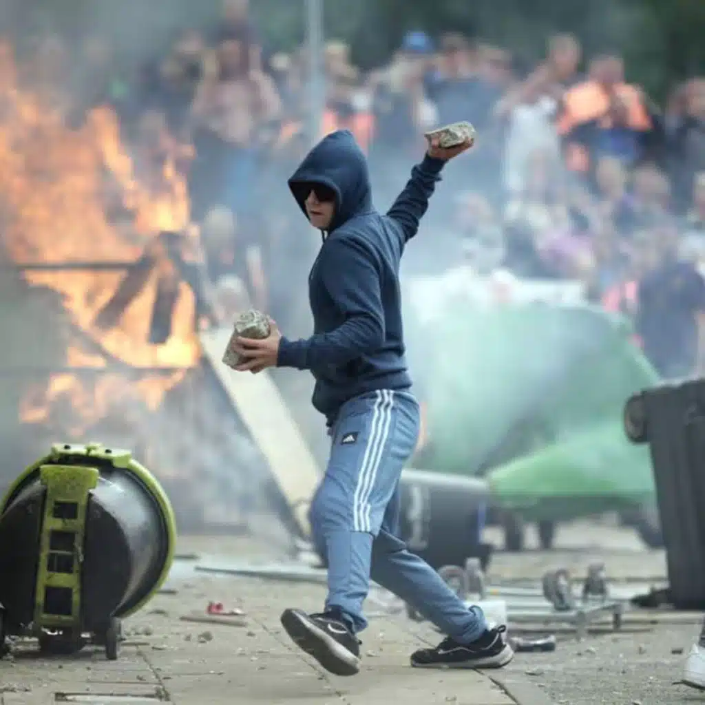 The UK's pogroms and resurgent Islamophobia w/ Nesrine Malik