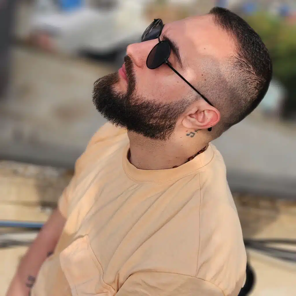 شو عامل فيي