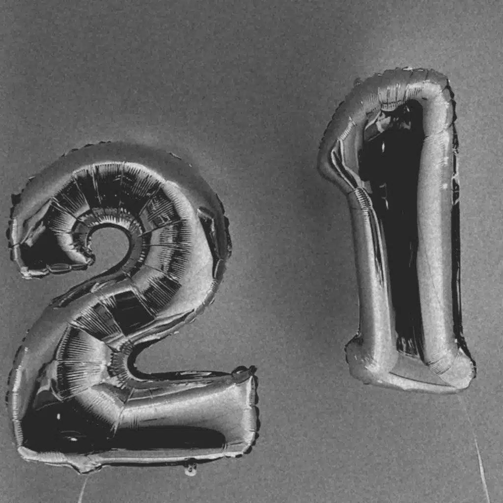 +21 (feat. Oversize Beatz)