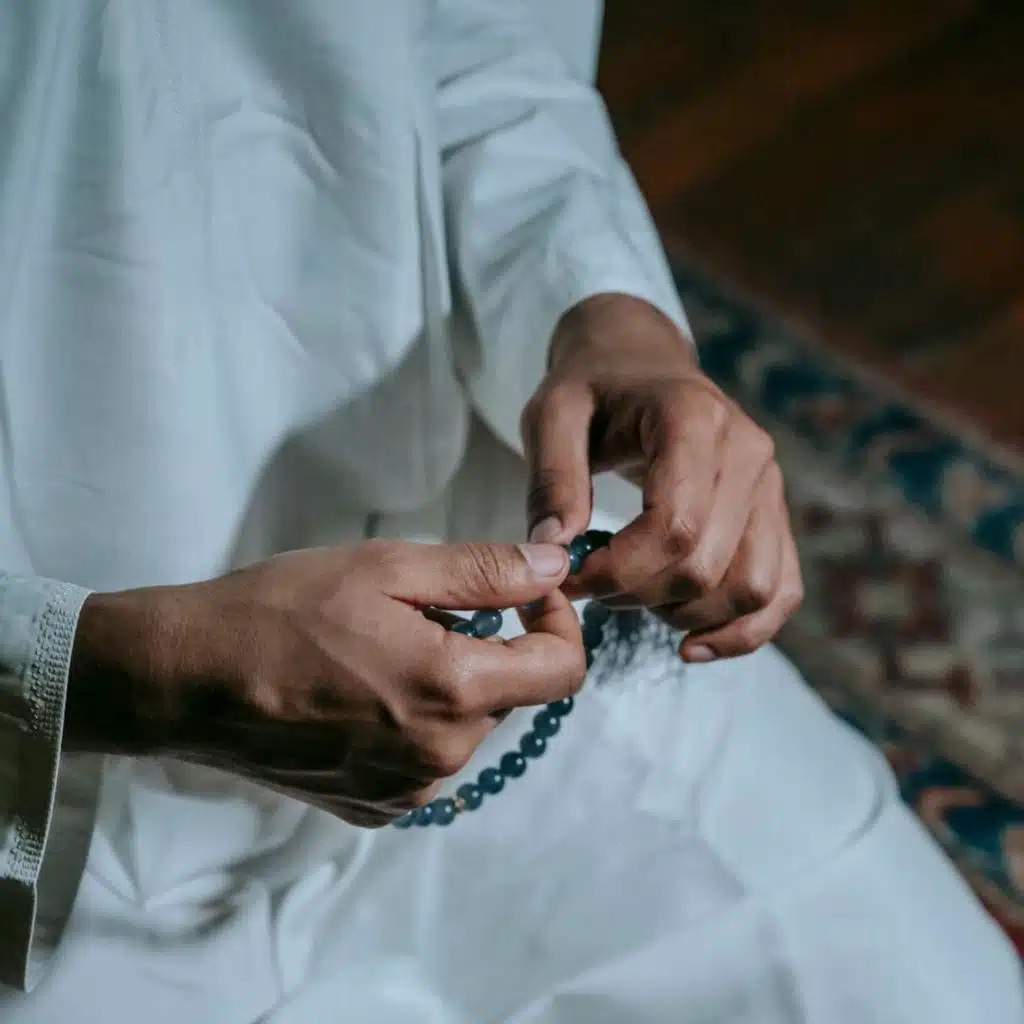 ابداً لا لن نحيد- بطيء