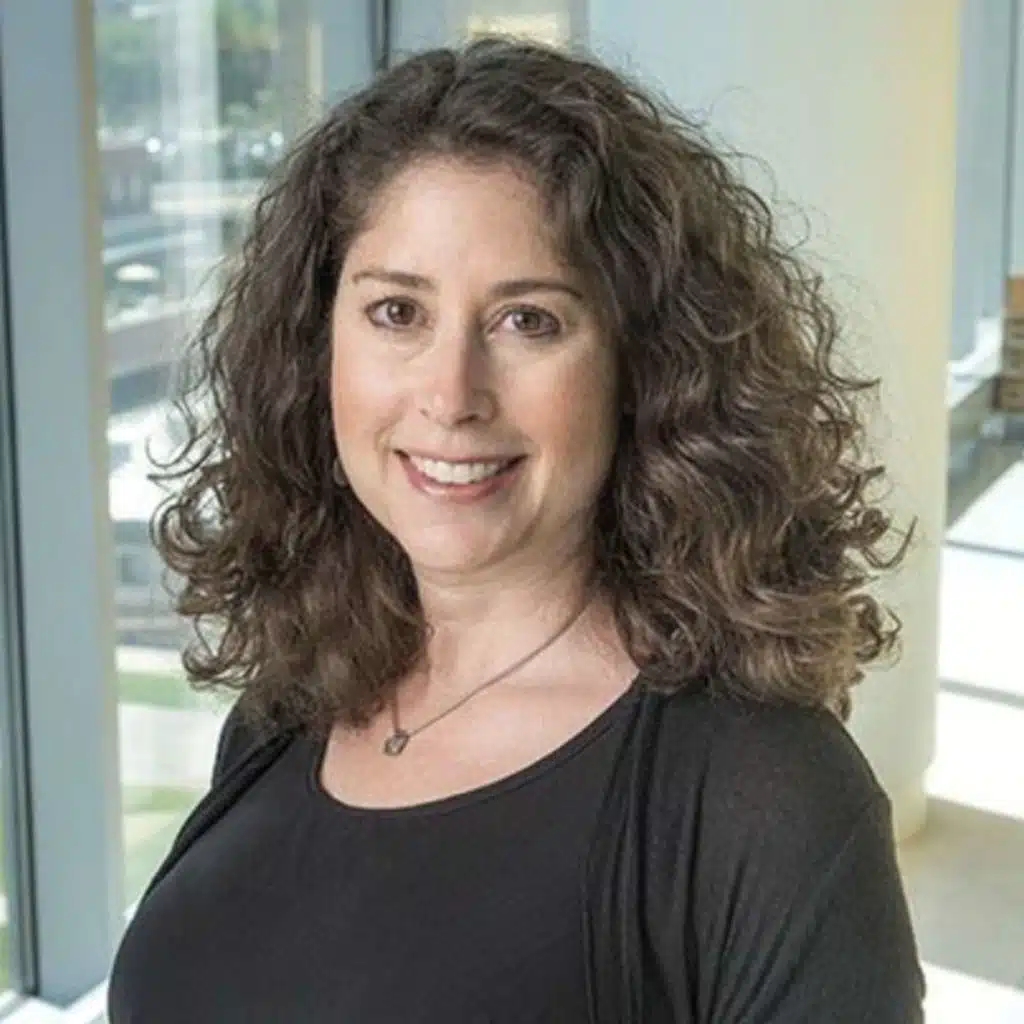 Liz Chamberlain, PhD • Live at the Summit