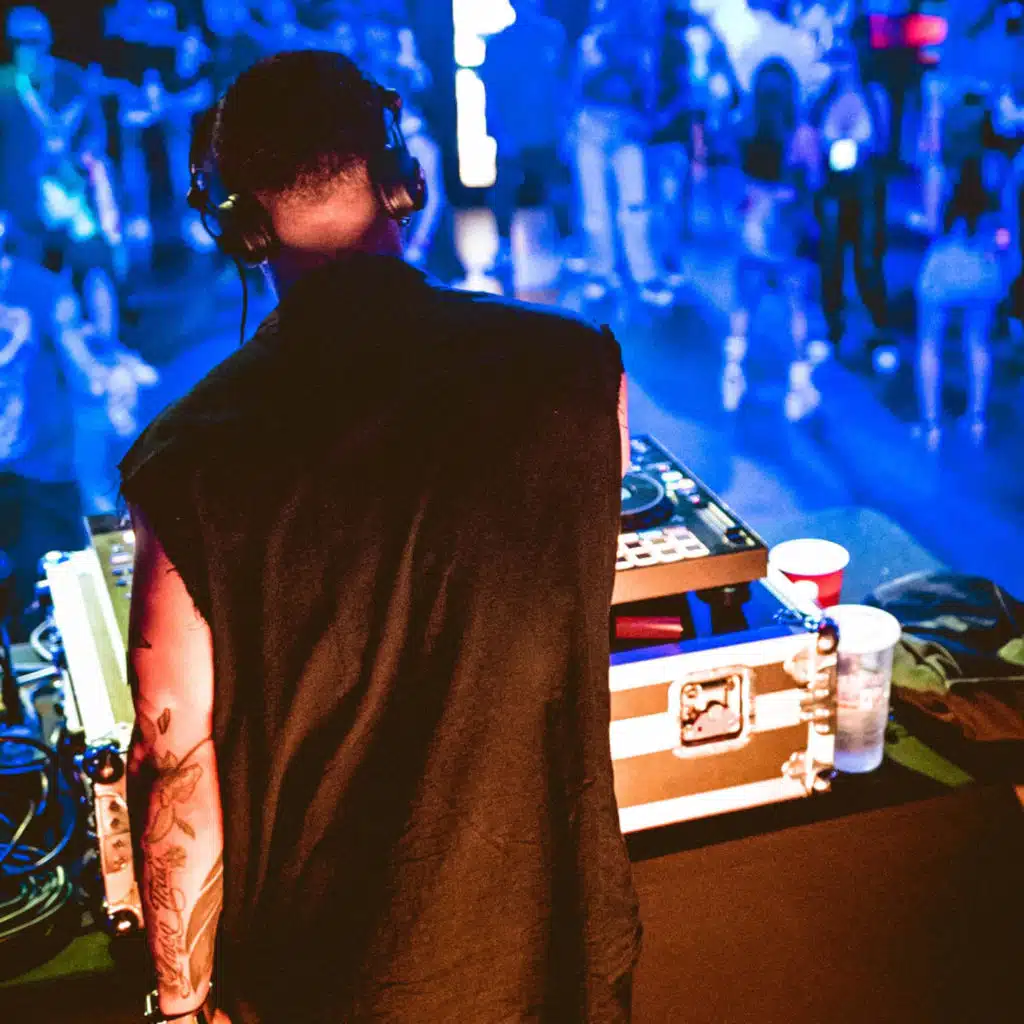 Leo Rojas, Secret Weapon & Pulsa