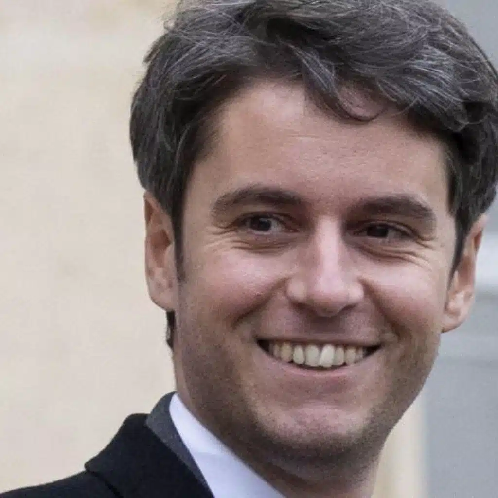 Extrait n°02 S03 E01 Vanne à domicile