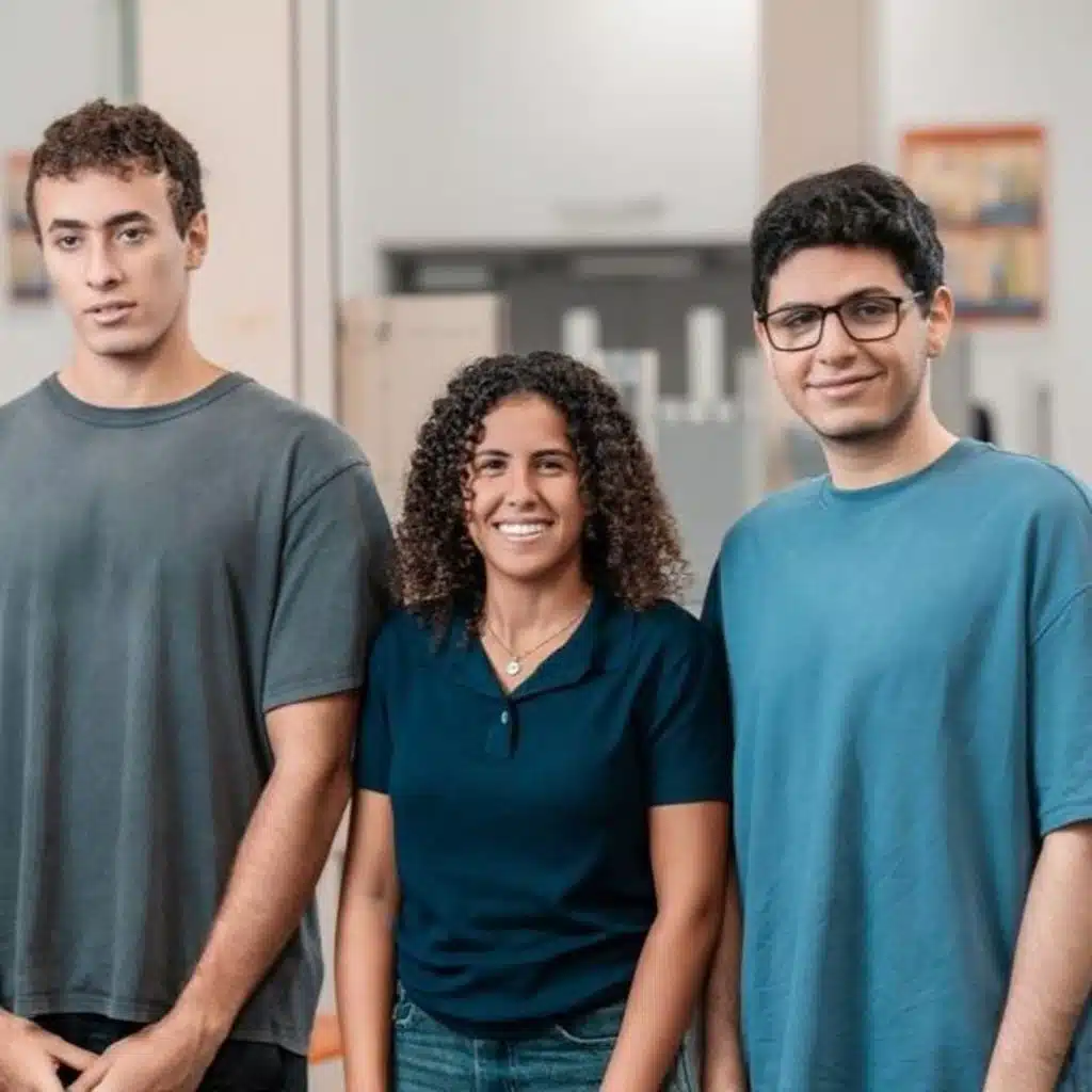 AUS Students win UAE James Dyson Award for Eshara platform (18.9.24)