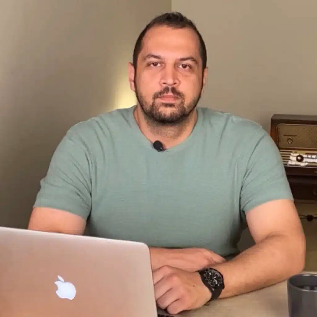 پادکست میزگرد - اپیزود ۲۱ - عشق وجود داره؟