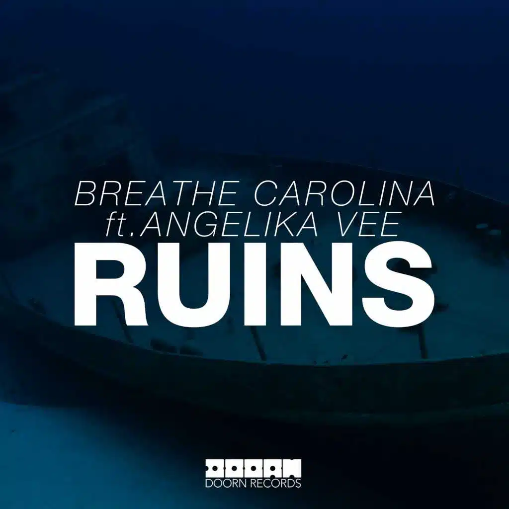 Ruins (feat. Angelika Vee)