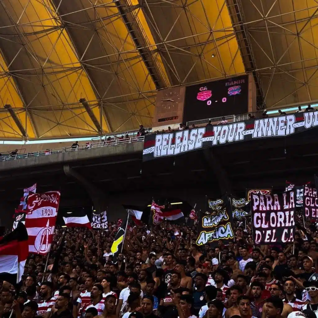 Piste 4 Hamra w Bidha Album Non Se Compara