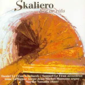 Pause de la harpiste (ft. Marthe Vassallo, Daniel Le Feon, Samuel Le Feon, Anne le Signor & Jean Michel Mansano)
