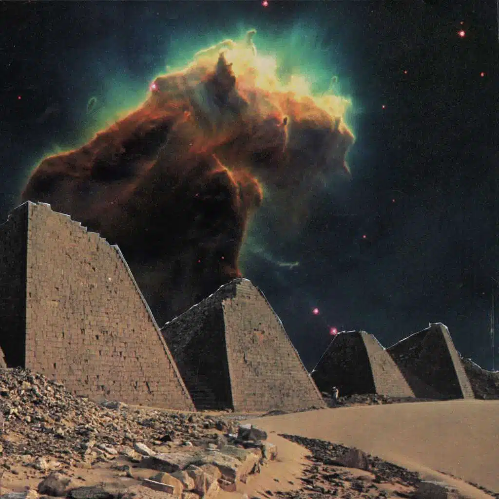 925