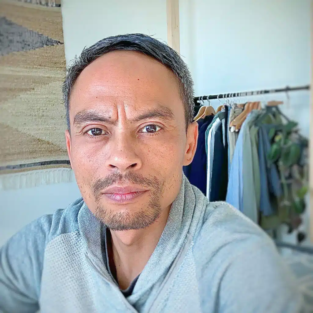 Leaning (feat. Jay Gerrit)