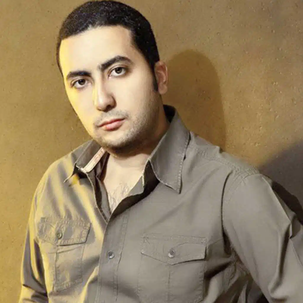 رفاقي الثائرين