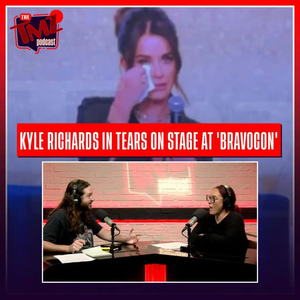 Kyle Richards In Tears At 'BravoCon' Over Mauricio Umanksy Split