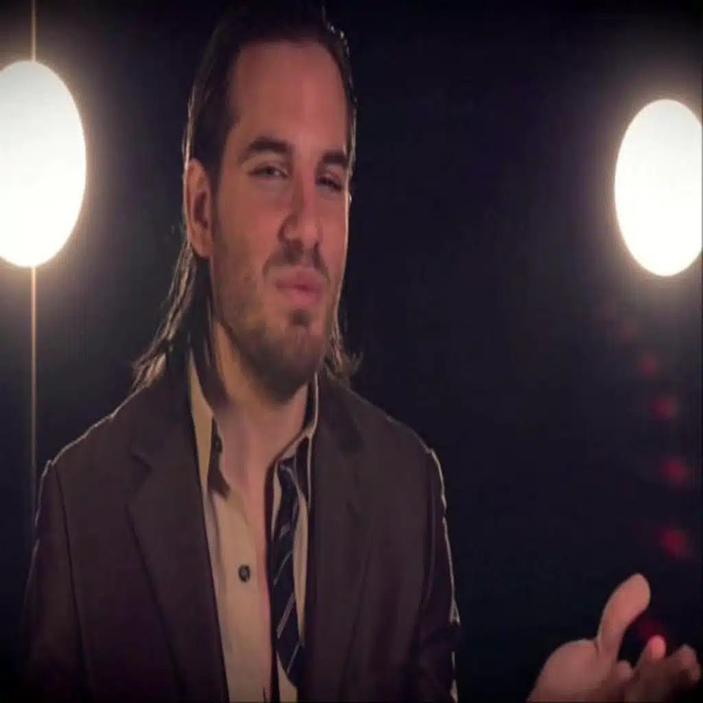 لاشرب من دمو