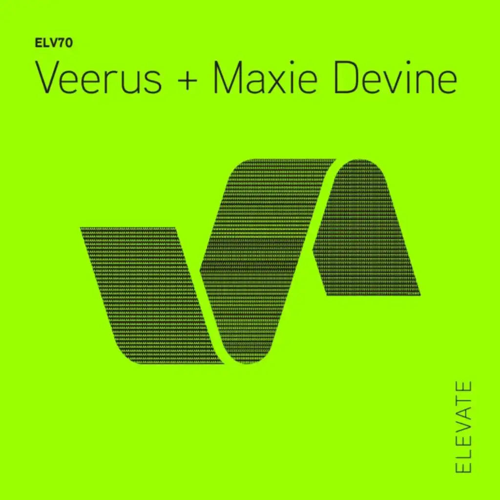 Veerus & Maxie Devine