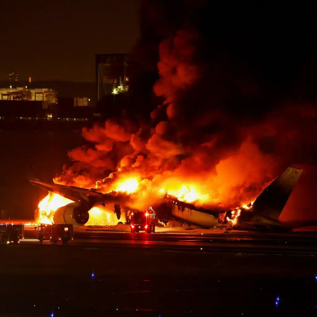 Hamas killing, Japan runway crash, Biden unplugged and clandestine cats