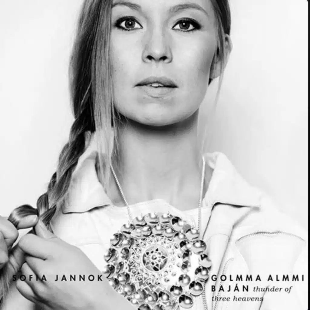 Golmma Almmi Baján (Thunder of Three Heavens)