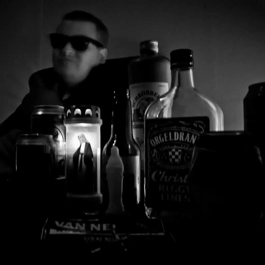 Whiskey (feat. Jamal, Gobz, Mike Metal & Cliche)