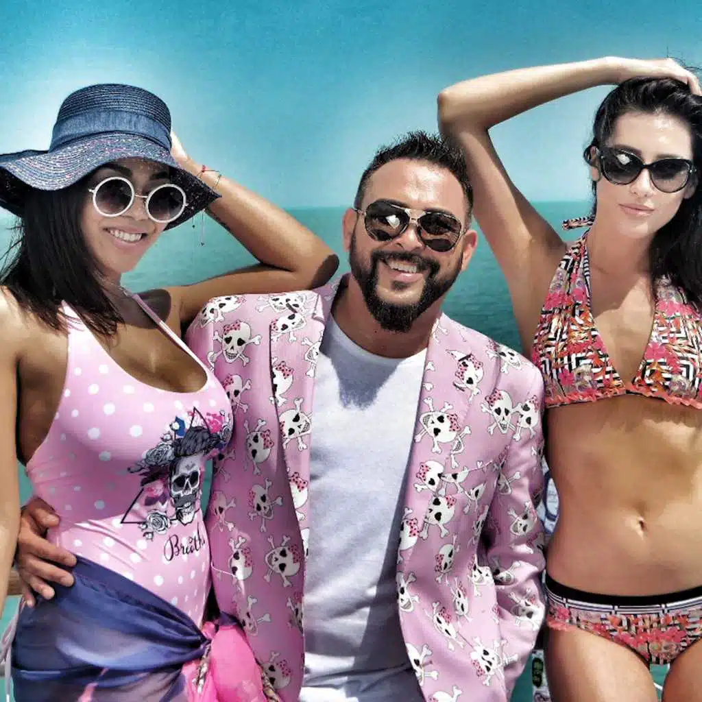 Лейла Пала Туте (feat. Деси Слава, Анелия & Преслава)