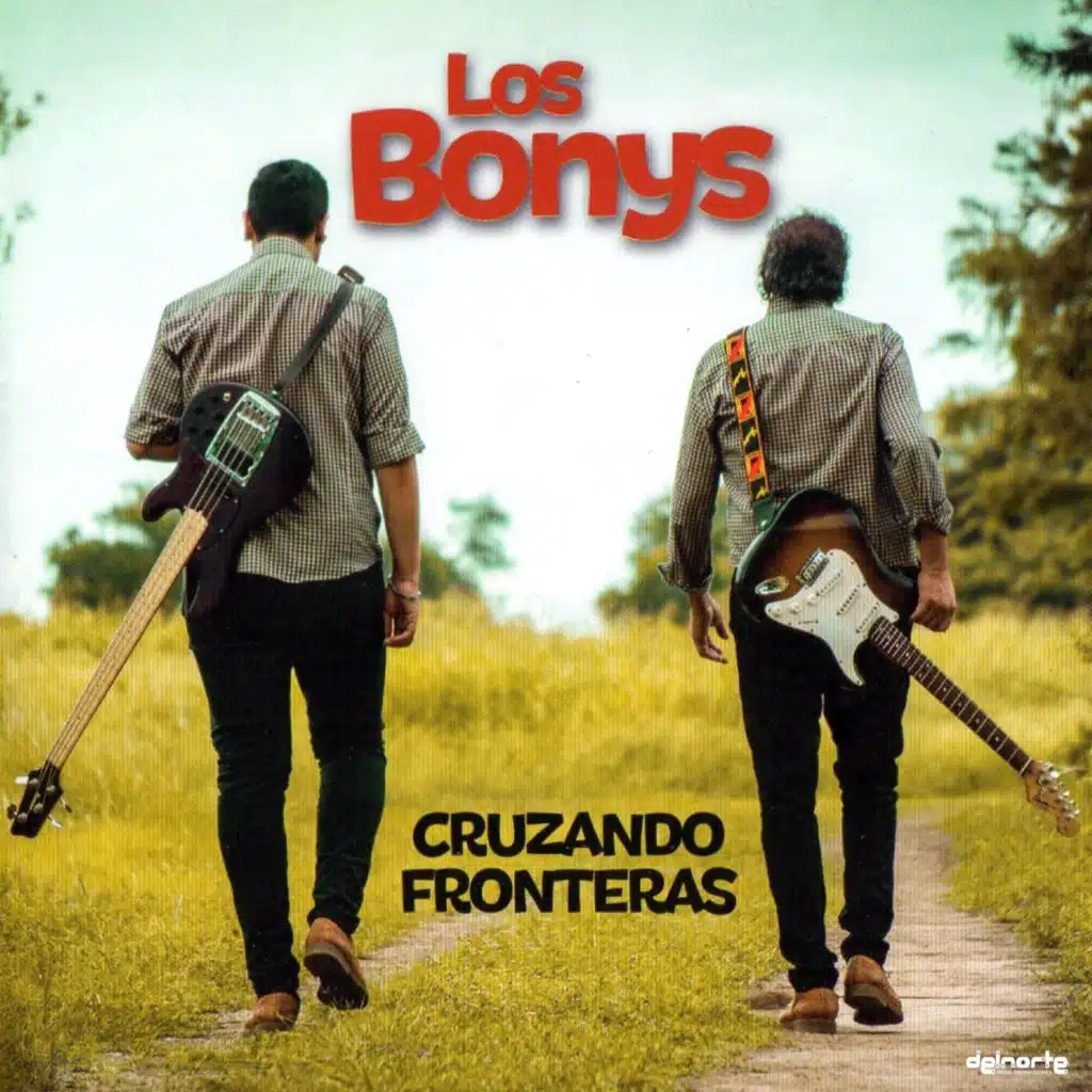 Cruzando Fronteras
