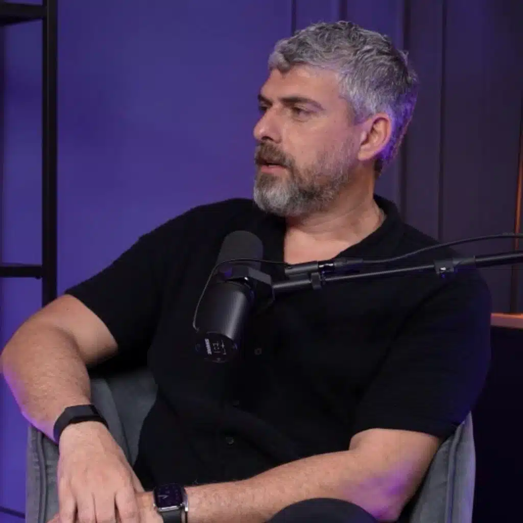 EP11 Tarek Sakik Takhayaal-My friends can't be my employees