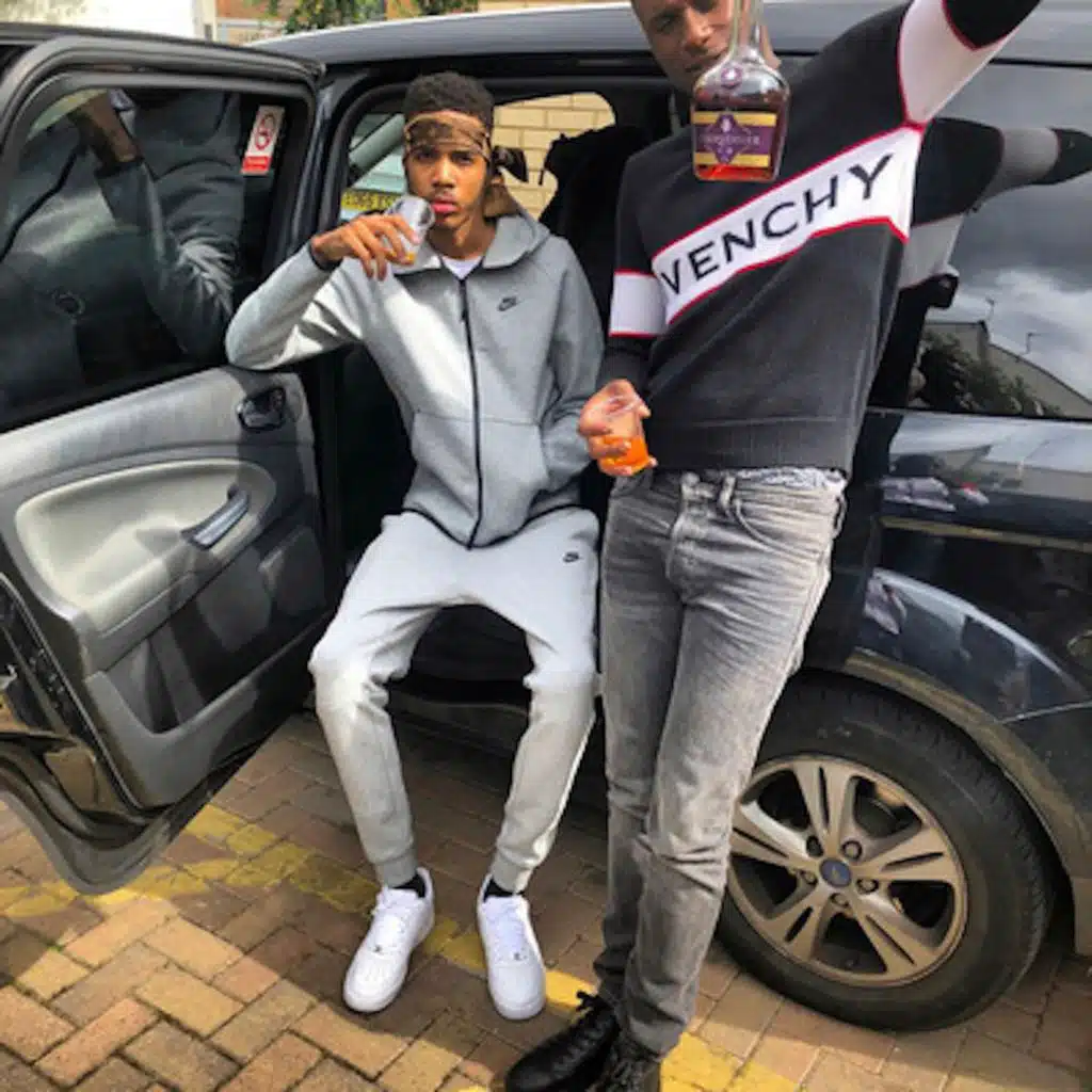 We Don't Dance / Gbg (feat. Stickz)