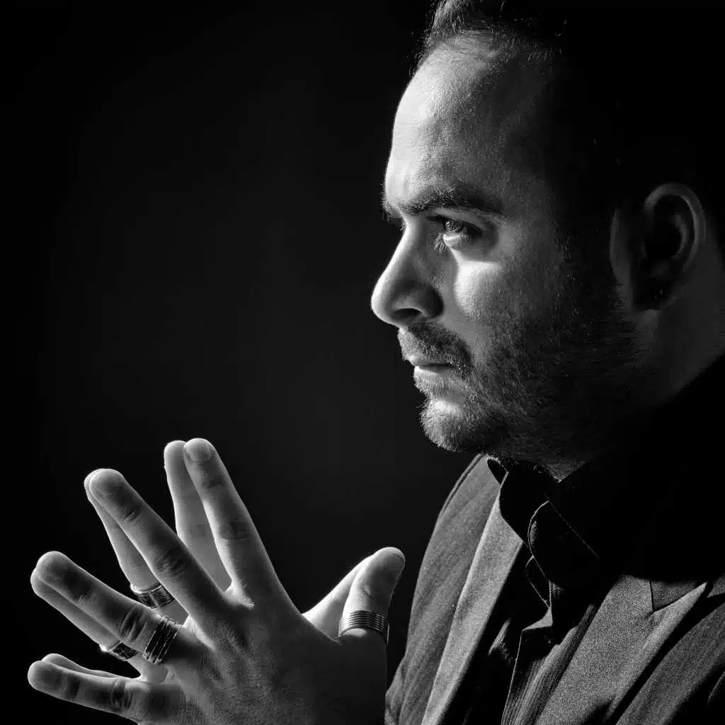 Roy Malakian Feat.Marcie-Use Me(Vitodito_Remix)