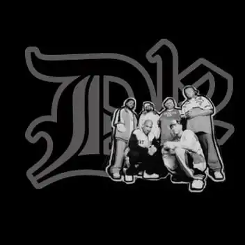 D12