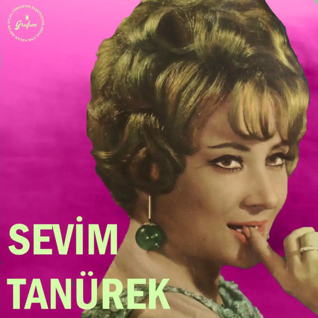 Gülen Yüzün Solmuş / Ağlıyor Kalbim Benim